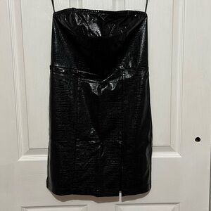 💗 *NEW* Forever 21 - Women’s Scrapless Snake Skin Bodycon Dress